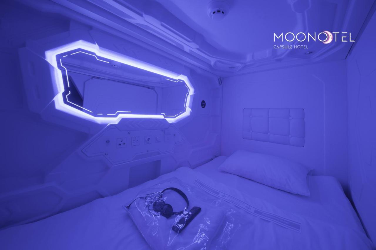 קייב Moonotel Maidan מראה חיצוני תמונה