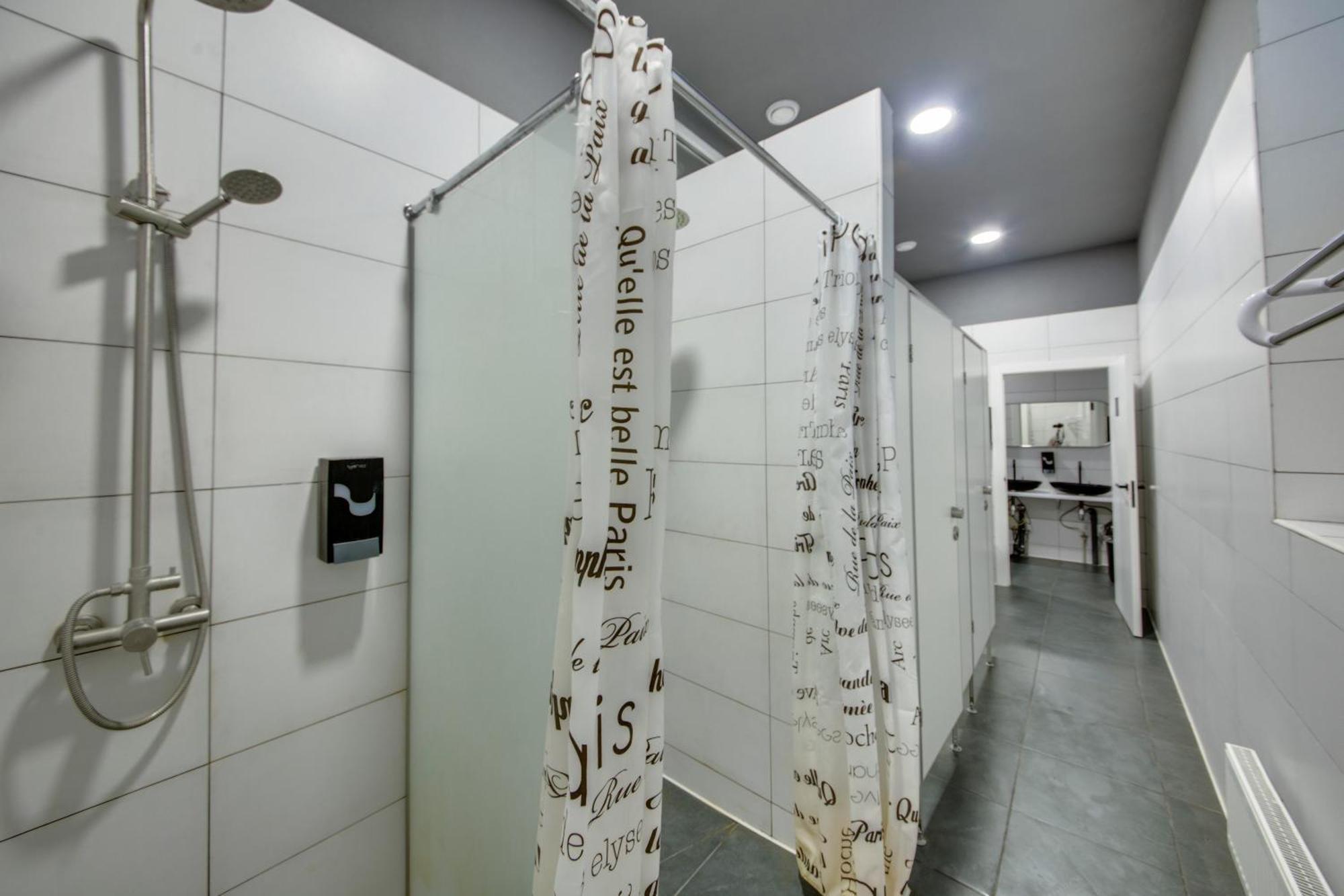 קייב Moonotel Maidan מראה חיצוני תמונה